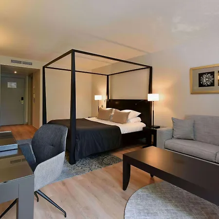 Hotel Martin's Chateau Du Genval