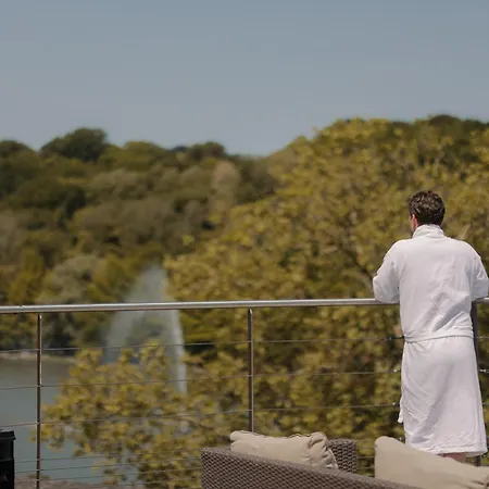 Hotel Martin's Chateau Du 5*