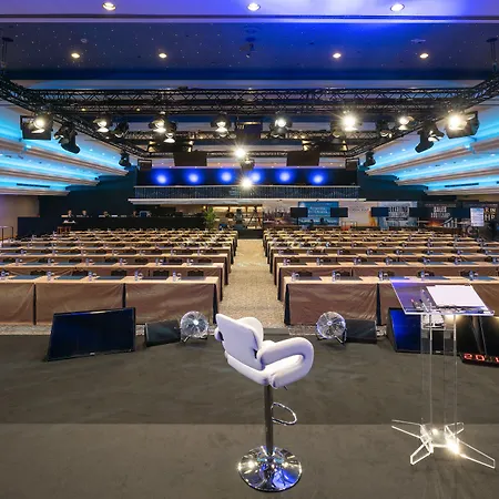 Martin's Chateau Du 5* 젠발