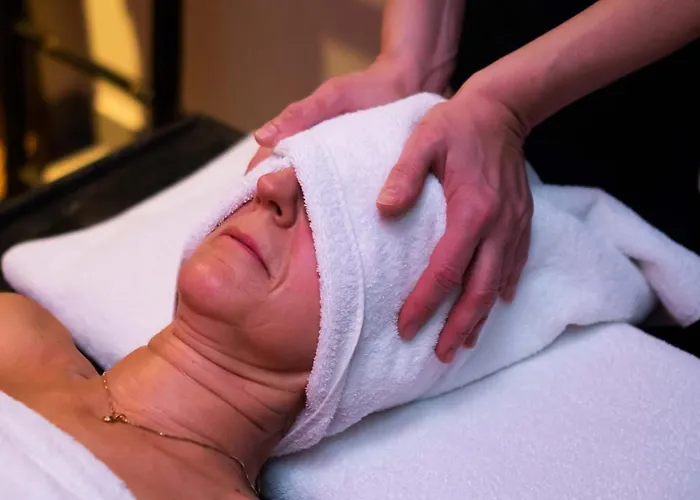 Martin's Chateau Du Hotel 5*