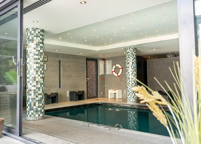 Martin's Chateau Du Hotel