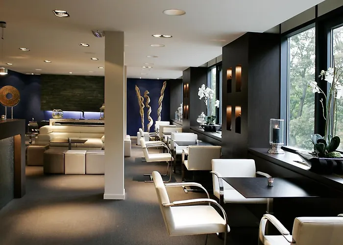 Hotel Martin's Chateau Du 5*