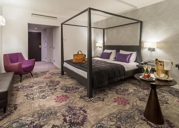 Martin's Chateau Du 5* Genval