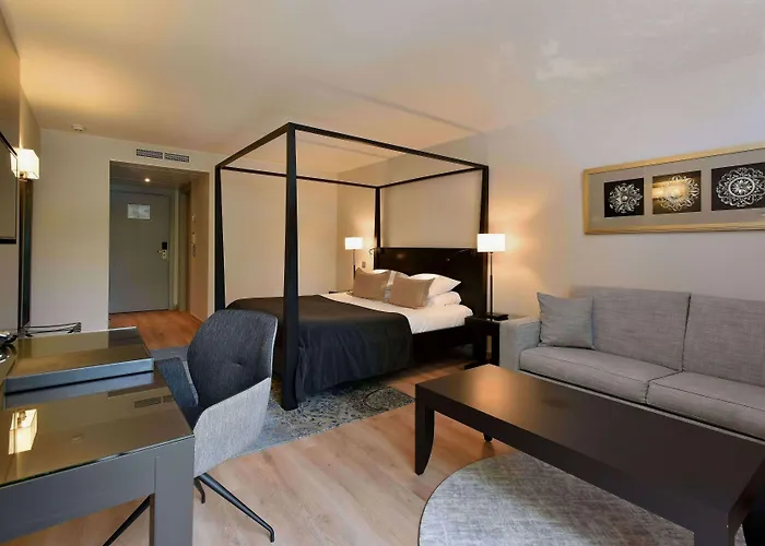 Hotel Martin's Chateau Du Genval