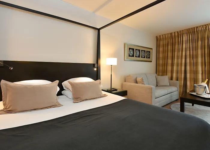 Martin's Chateau Du Genval