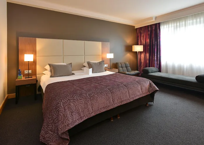 Hotel Martin's Chateau Du