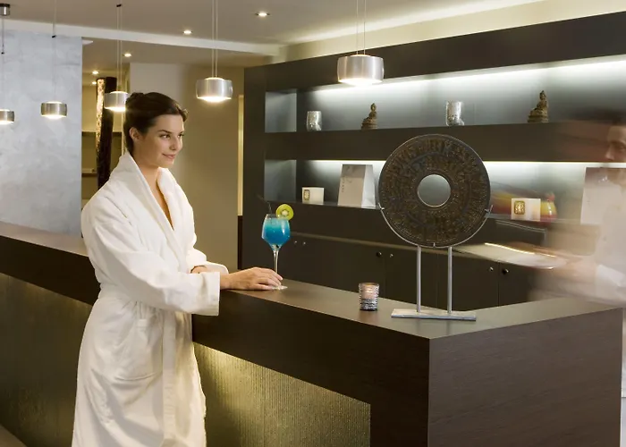 Martin's Château Du Hotel 5*