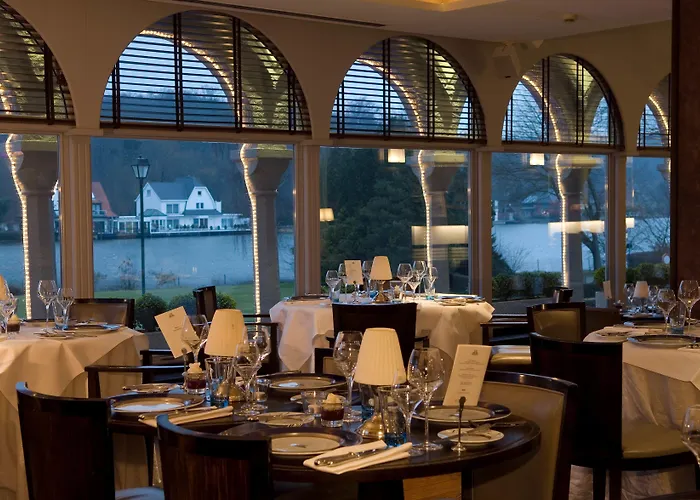 Hotel Martin's Chateau Du Genval